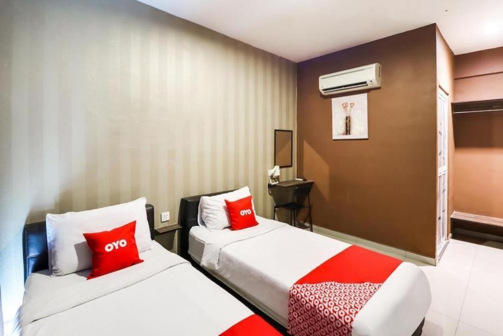 Parc Hotel Pelangi Damansara Petaling Jaya Extérieur photo